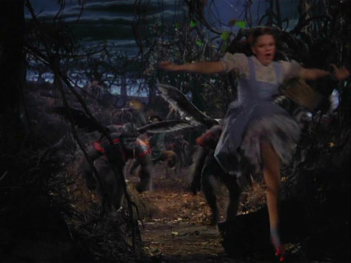 wizard_of_oz_1180_monkeys_chasing_dorothy